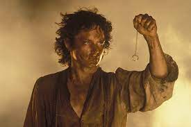 Yet, the sole hope for triumph over evil lies with a brave hobbit, frodo, who, accompanied only by his loyal friend sam and the hideous, wretched gollum, ventures deep into the very dark heart of mordor on his seemingly impossible quest to destroy the ring of. The Lord Of The Rings The Return Of The King Variety