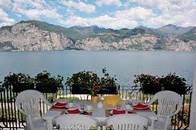 Wohnungen kaufen in gardasee vom makler und von privat! Ferienwohnung Gardasee Malcesine 7 Personen
