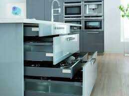 Cuisine Strass Cloud Schmidt Tiroirs De Rangement Pratique Et Design Ideesmaison Com