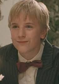 湖上的学校_购票_剧情介绍_演职人员_图集-猫眼电影