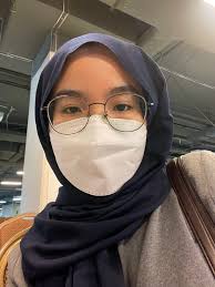 dewi on X: Rasa macam capai tudung warna hitam tadi. Bila bukak camera  tiba2 warna navy blueeee????? t.colsaVj62Dmw  X