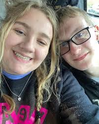 Johnny Keller's Instagram, Twitter & Facebook