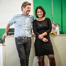Annalena baerbock sonntagsfrage linkspartei schreibprozess grundsatz politik drei deutsche. Annalena Baerbock Abaerbock Instagram Fotos Und Videos Annalena Baerbock Instagram Foto Promis
