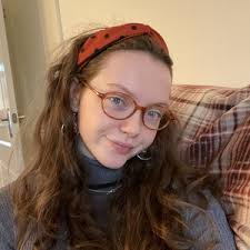 Lucy Knowles History, Chemistry, Maths, Biology, English Tutor