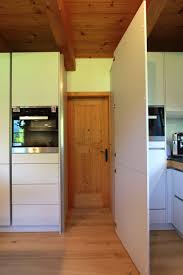 Verstecke Ture In Der Kuche Moderne Kuche Haus Gestalten Kuche