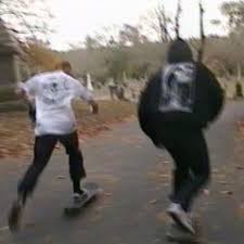 Blurry cyclist and skater silhouette and. 400 ï½‚ï½Œï½•ï½'ï½'ï½™ Ideas In 2021 Blurry Grunge Aesthetic Photo