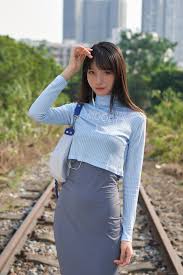 西瓜少女（murmure）：甜美与性感并存的cosplay女神47期摄影集- 云图吧