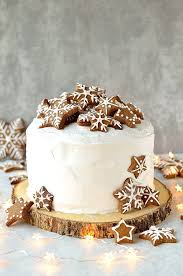 Rich Christmas Fruitcake Topped With Marzipan Royal Icing And Gingerbread Stars And Snowflakes Holiday Desserts Table Christmas Baking Christmas Desserts