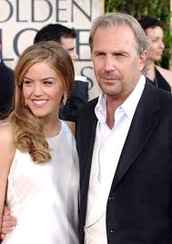 Celebs With Their Kids At The Golden Globe Awards Celebrity Families Kevin Costner Celebs