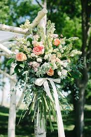 Dec 11, 2019 · from quaint chapels in the countryside to towering catholic cathedrals, church wedding decor is an elegant way to reflect your wedding theme. Fresh Flowers Adorning Wedding Arch