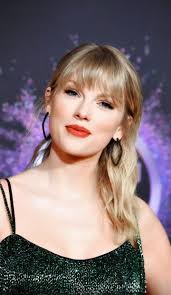 Taylor Swift 🥰😘 #TaylorSwift🥰 #fypシ゚ #actors #singer #foryoupage #viral  #songwriter #taylorswift2024