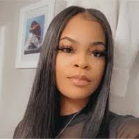 Felisa Davis's Instagram, Twitter & Facebook