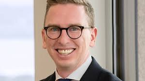 Anthony Doyle bounces back to Pinnacle