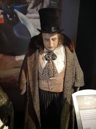 Speaking with screen rant the actor, who recently celebrated his 75th. The Penguin Costume Worn By Danny Devito And Props From Batman Returns On Display Penguin Costume Batman Returns Penguin Costume Batman