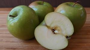 10 green apple health benefits and its nutrition caloriebee