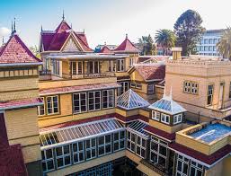 Geister Villa Das Uber 130 Jahre Alte Winchester Haus In San Jose Baublatt