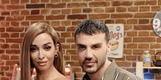 Μπορεί ο παντελής τουτουντζής να είναι ένας πολυάσχολος πατέρας, αλλά πάντα βρίσκει χρόνια για τα παιδάκια του, που αποτελούν την απόλυτη προτεραιότητα στη ζωή του. Eidhseis Me 8ema Pantelhs Toytoyntzhs