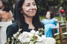 📝✨ Essere Wedding Planner è… Non solo “organizzo matrimoni”… 👰‍♀️ Sposto  tavoli 💪 Carico scatoloni 🦠Correggo gli allestimenti 🌸 Aggiusto fiori  all'ultimo secondo 🎧 Rassicuro lo sposo 💄 Incoraggio la suocera 💎Mi