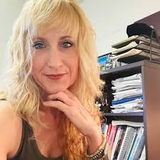 コメディアン・コナン・オブライエンは木曜日にコメディで生涯の功績でマークトウェイン賞の最新受賞者に選ばれました。