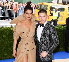 Priyanka chopra jonas est une actrice, productrice, producteur délégué indienne. Are Priyanka Chopra And Nick Jonas Dating Find The Detailed Story Here Married Biography