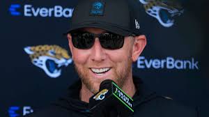 The Bill Walsh Diversity Coaching Fellowship promotes two new coaches to  join the Jacksonville Jaguars staff. See link below ⬇️ bit.ly/3H0zSne