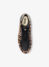 Faites vos choix de basket leopard femme parmi les produits de baskets basses léopard à scratch craig by michael kors pour femme. Prix Basket Allie En Poil De Vachette A Imprime Leopard Michael Kors Femme Naturel Noir