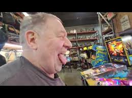 Stern DUNGEONS AND DRAGONS Premium & Pro, ELTON JOHN Pinball plus other  stuff at TNT Amusements