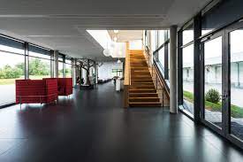 Träumt, dass alles besser werde im neuen jahr!. Rummel Matratzen Neustadt Aisch Raum3 Massari Partner Architekten