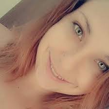 Alana Combs's Instagram, Twitter & Facebook