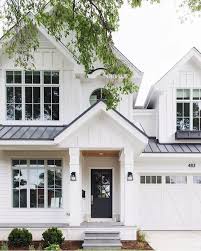 We showcase 34 of them with horizontal, shingle and vertical boards. Best Exterior House Paint Colors To Refresh Your Home Tobna Decor