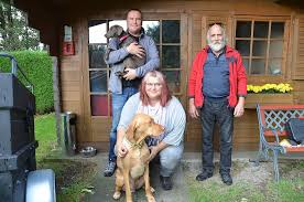 Treue Wegbegleiter finden in grüner Oase ihre letzte Ruhe