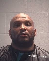 Dustin Lark's Instagram, Twitter & Facebook