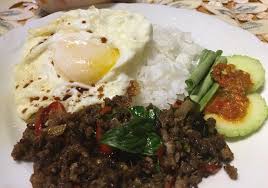 Sementara masakan yang bersifat panas, diolah dengan menggoreng atau membakar. Resepi Masakan Thailand