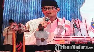 Rkh hasbullah syamsul arifin darul ulum banyuanyar pamekasan. Penuhi Janji Ke Ponpes Mambaul Ulum Bata Bata Sandi Harap Santri Jadi Penggerak Ekonomi Di Madura Tribun Madura