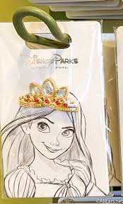 Give Your Pin Collection The Royal Treatment With These New Tiara Pins In Disneyland Allears Net Cliquez maintenant pour jouer à princess tiara decor. tiara pins in disneyland