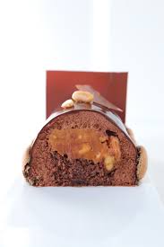 Buche Chocolat Caramel Cacahuetes Recette De Noel Olivia Patisse Recette Dessert Noel Moelleux Au Chocolat Chocolat