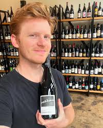 The Lark (@thelarkwinespace) • Instagram photos and videos