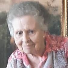 Mona Patterson's Instagram, Twitter & Facebook