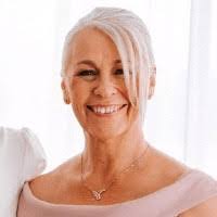 Carol Sly's Instagram, Twitter & Facebook