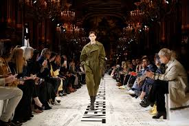 In a way, it had a sort of '90s winona ryder feel to it: Paris Fashion Week To Go Ahead In September Lifestyle The Jakarta Post