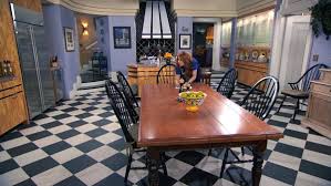 Emma ross room on jessie love her room. The Fabulous Family Penthouse On The Disney Show Jessie
