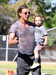 Find the perfect zuma nesta rock rossdale stock photos and editorial news pictures from getty images. Gavin Rossdale Spends The Day With His Boys