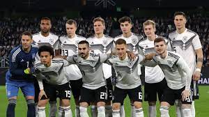 Deutschlands kai havertz (l) erzielt das 1:1. Deutsche Nationalmannschaft Grundung Trainer Erfolge Alles Zum Dfb Fussball