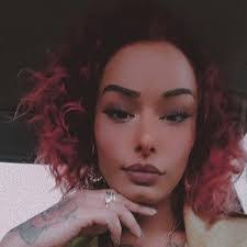 Kay Greenwood's Instagram, Twitter & Facebook