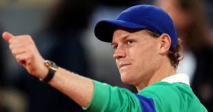 A világelső Jannik Sinner szerint különleges meccs lesz a címvédő Carlos  Alcaraz elleni Roland Garros-döntő