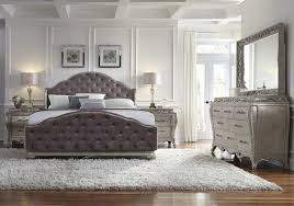 Glamorous Bedroom Furniture 9 Entracing Rhianna Glam Style Bedroom Set Decoracion De Habitacion Gris Ideas De Muebles De Dormitorio Juego De Habitacion Moderno