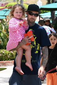 Travis barker conquers his fears alongside kourtney kardashian after the two fly to mexico. Travis Barker Plane Crash Hell Truth Behind Dj Am S Overdose
