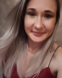 Mel Della Torre (@meldellatorre) • Instagram photos and videos