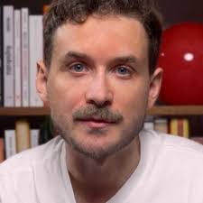 Adrian Hyde's Instagram, Twitter & Facebook