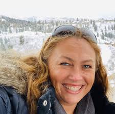 Congratulations to Mrs. Libby for being named the new principal at Hunter's  Green Elementary! We are excited to welcome Mrs. Libby to our school family  and we are looking forward to the